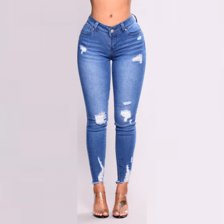 calça jeans estilo moletom feminina