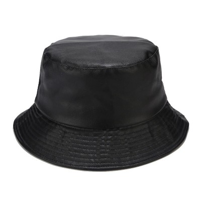 Chapéu Bucket Hat de Couro...