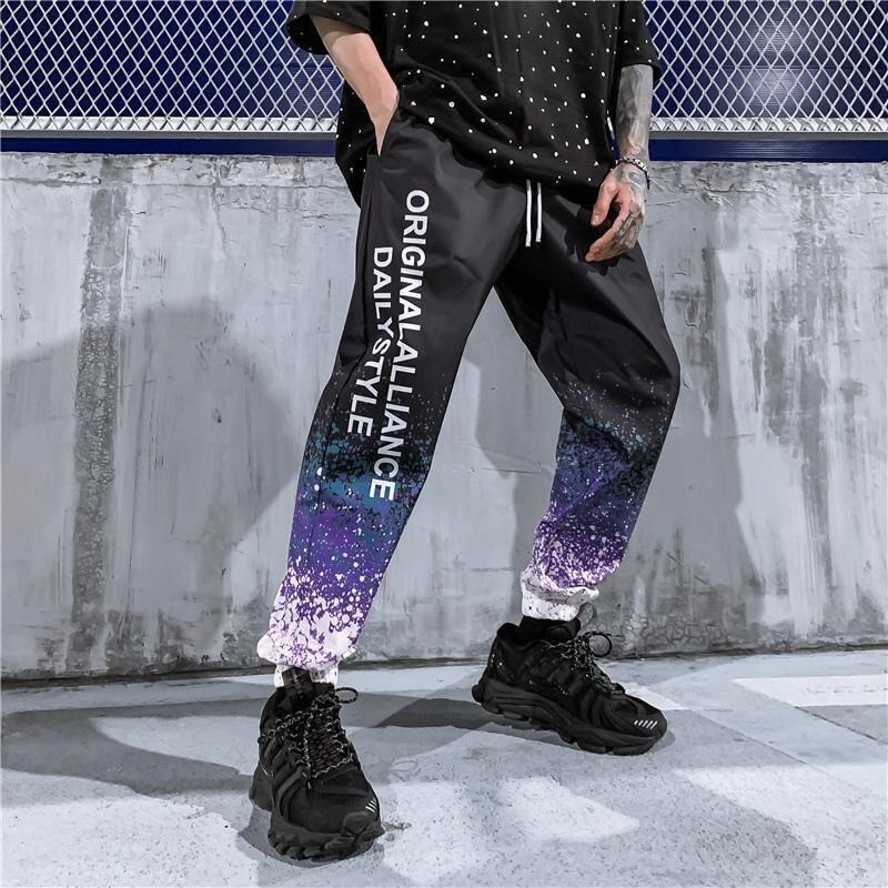 Calça Jogger Masculina com Estilo Streetwear Hyper Moderna Estampada  Gradiente Colorida Fashion